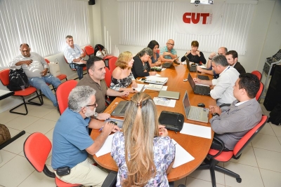 Serpro faz jogo de cena na 2ª mesa