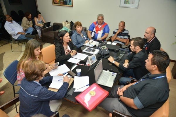 Cruzar os braços, esta deverá ser a resposta dos/as trabalhadores/as do Serpro