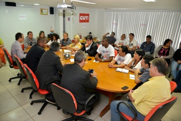 Cobra tenta impor contingenciamento de 30%, sem oferecer qualquer beneficio para o trabalhador