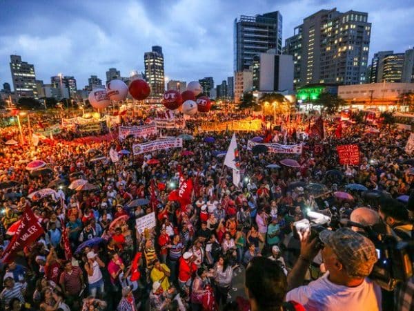 Greve geral envolveu 35 milhões de pessoas