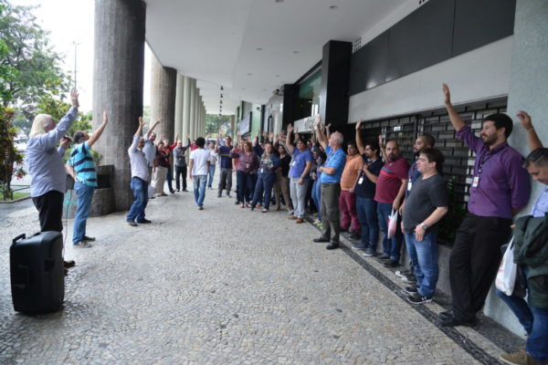 Trabalhadores da Unisys Brasil no RJ aprovam proposta econômica da empresa